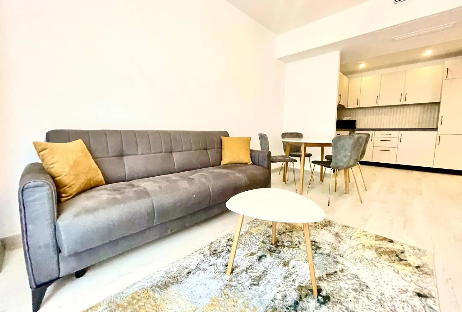 Yamaluxe Apartments - Cosy & Trendy Bucharest 0*,  Romania